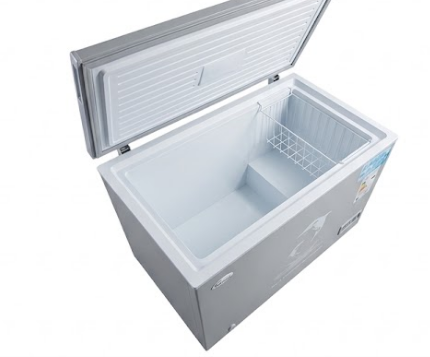 Arca-Freezer Horizontal Sea Cool – Prata Metálico com Tampo Cego
